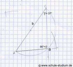 Dreieckskonstruktion mit Hilfe des Thaleskreises