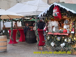 Karolinen Weihnachtsmarkt