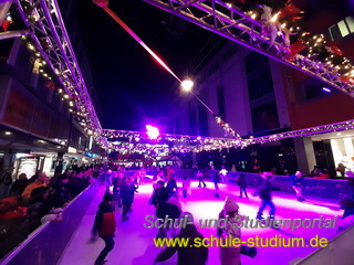 Weihnachtsmarkt 2025