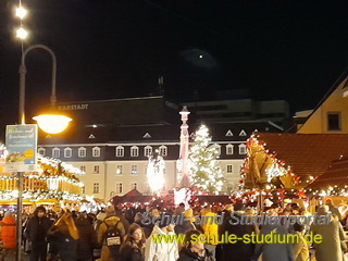 Weihnachtsmarkt 2025