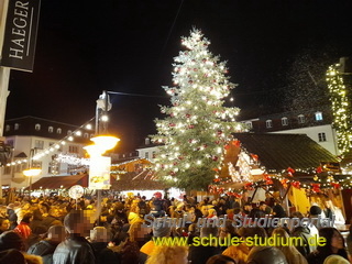 Weihnachtsmarkt 2025