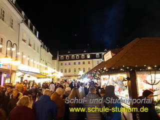 Weihnachtsmarkt 2025